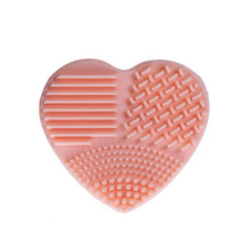 Load image into Gallery viewer, Silicone Heart Shape Brush Cleaner