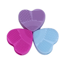 Load image into Gallery viewer, Silicone Heart Shape Brush Cleaner
